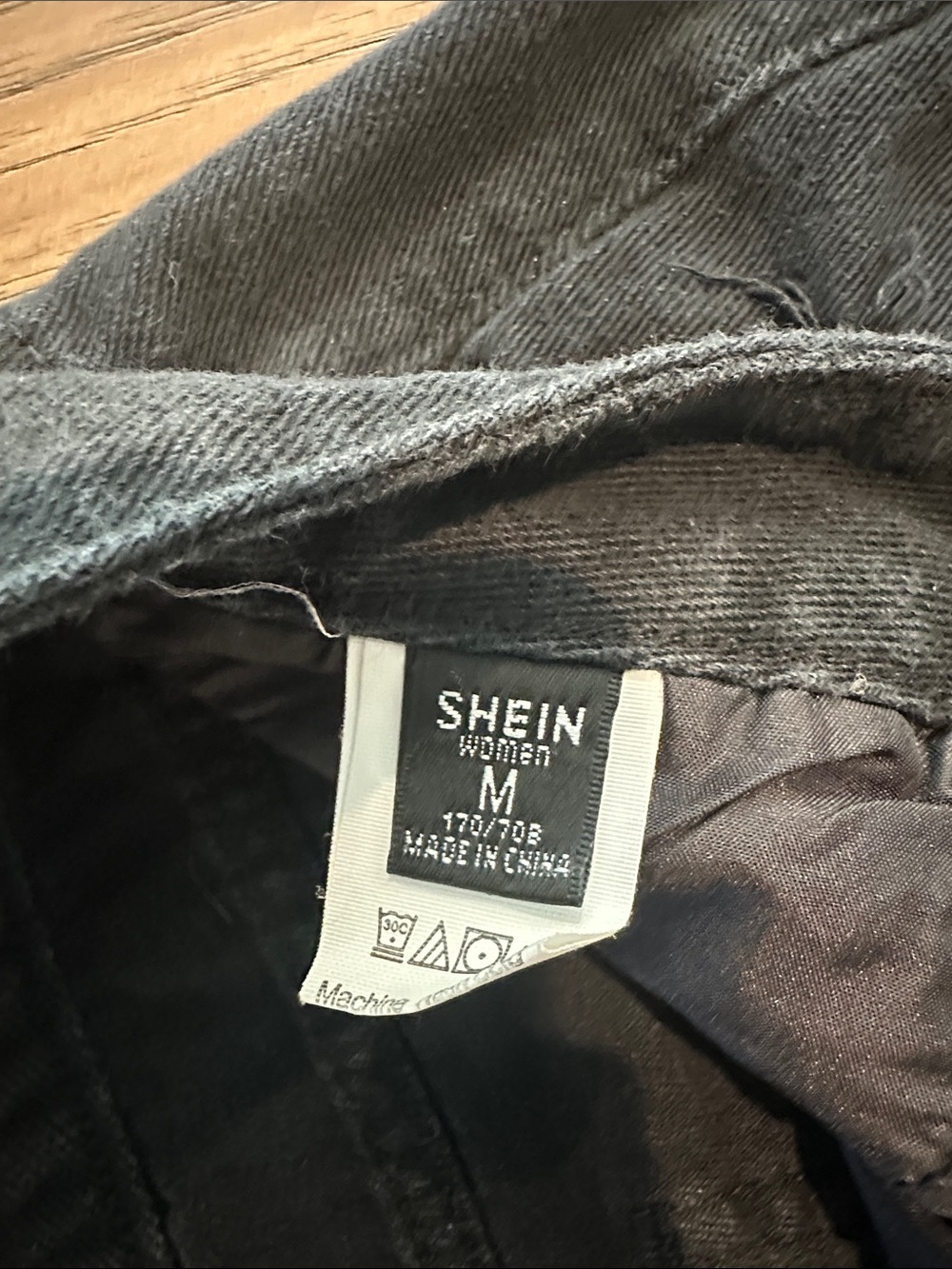 SHEIN Black Distressed Frayed Hem Denim Shorts - Picture 2 of 3